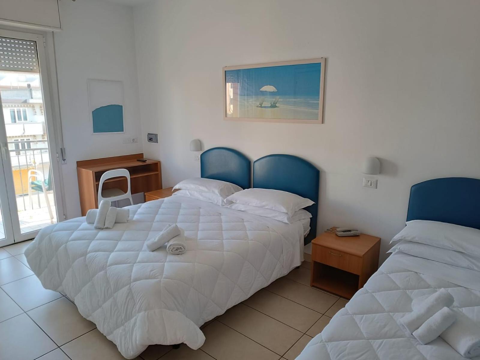 Hotel Berenice Ρίμινι Εξωτερικό φωτογραφία