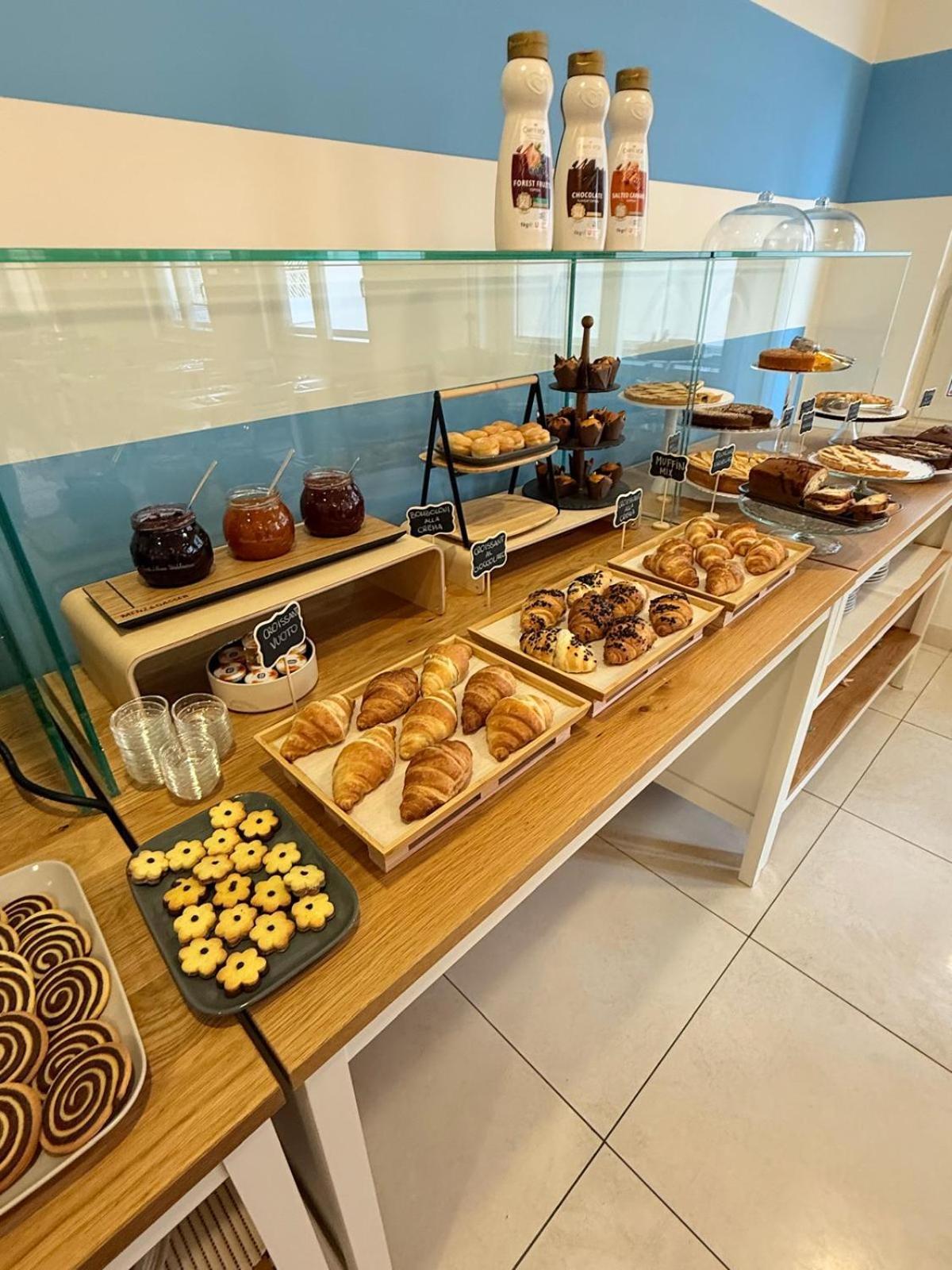 Hotel Berenice Ρίμινι Εξωτερικό φωτογραφία